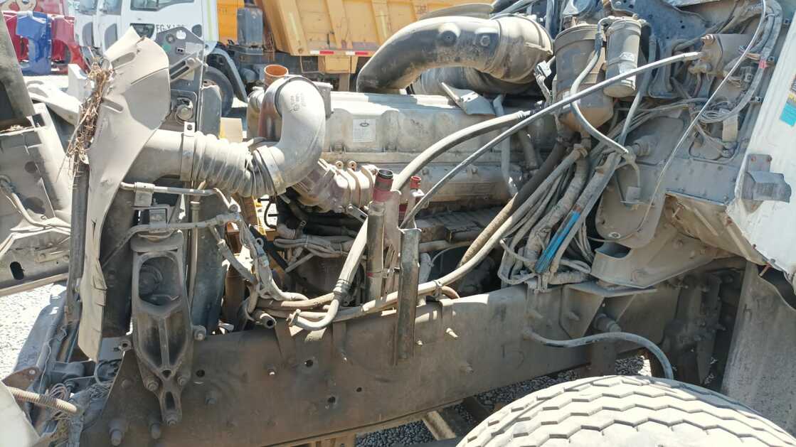VIDRIO Mack GU 2008  USADO  EN DESARME